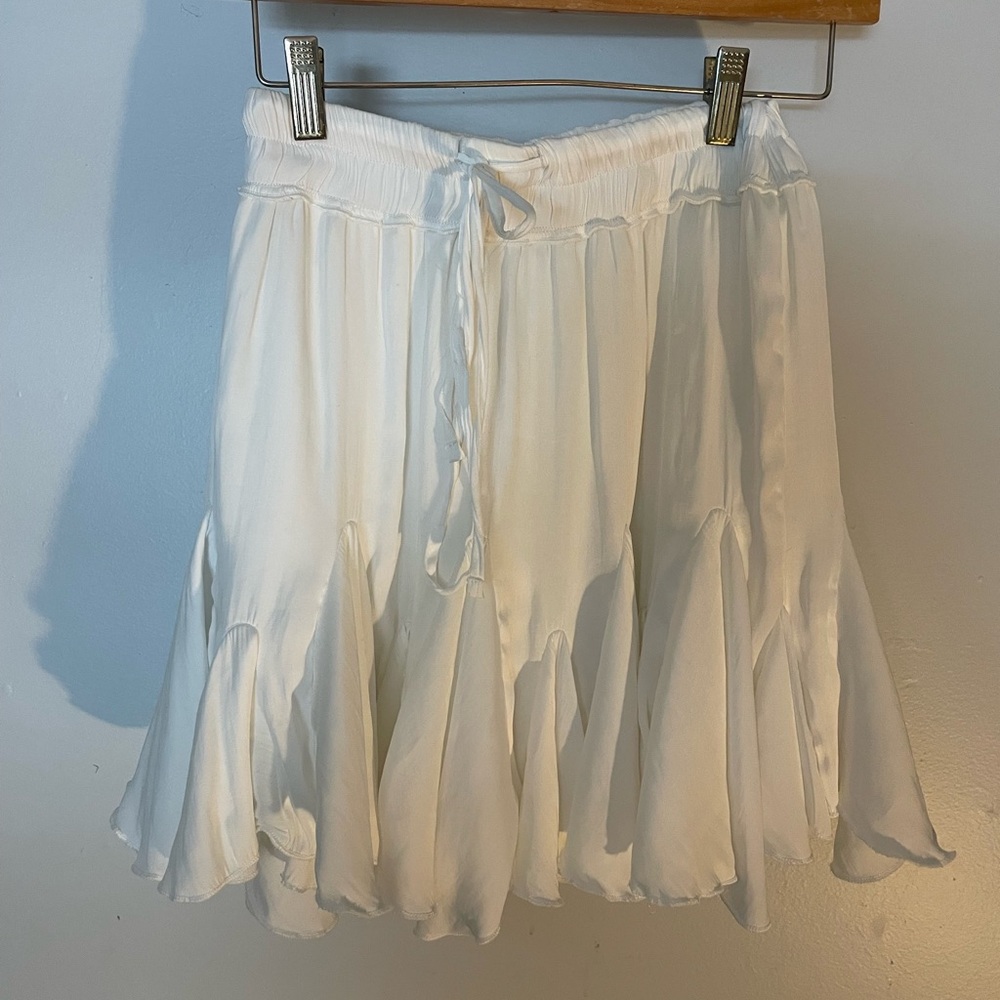 Musette white lined A line Skirt w jagged edges M NWT